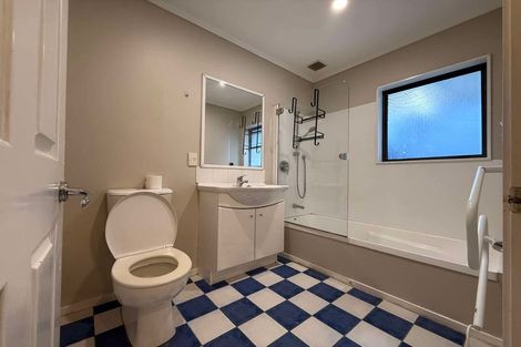 Photo of property in 10 Cabbage Tree Grove, Woodridge, Wellington, 6037