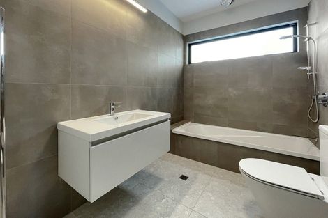 Photo of property in 149u4 Onepu Road, Lyall Bay, Wellington, 6022