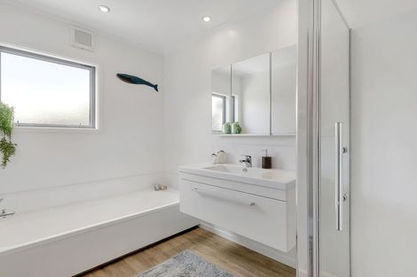 Photo of property in 14 Tikati View, Titahi Bay, Porirua, 5022