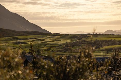 Photo of property in 11 Rannoch Drive, Jacks Point, Queenstown, 9371