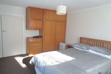 Photo of property in 2 Holliss Avenue, Cashmere, Christchurch, 8022