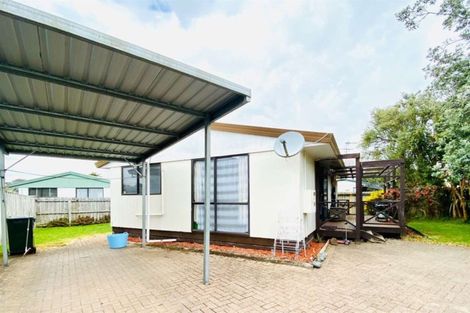 Photo of property in 3/8 Ireland Place, Ranui, Auckland, 0612