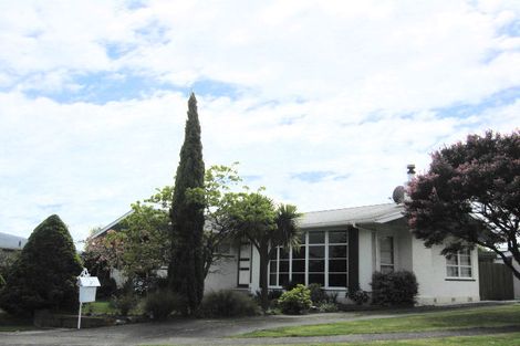 Photo of property in 13 Keats Crescent, Stoke, Nelson, 7011