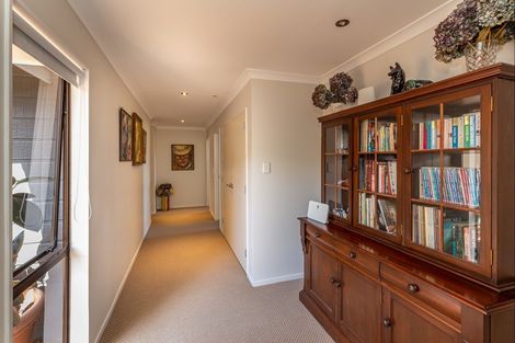 Photo of property in 115 Muhunoa West Road, Ohau, Levin, 5570