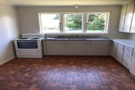 Photo of property in 1 Henderson Street, Kimbolton, 4774