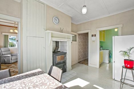 Photo of property in 2 Tupoki Street, Glen Avon, New Plymouth, 4312
