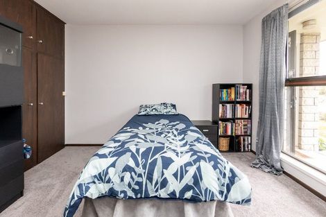 Photo of property in 16 Veitches Road, Casebrook, Christchurch, 8051