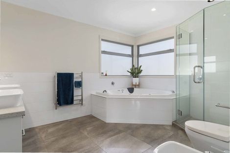 Photo of property in 226a Welcome Bay Road, Welcome Bay, Tauranga, 3112
