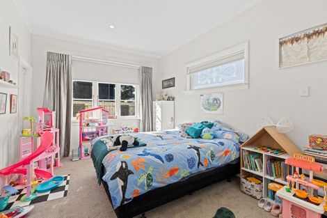 Photo of property in 2c Saint Leonard Street, Saint Johns Hill, Whanganui, 4501