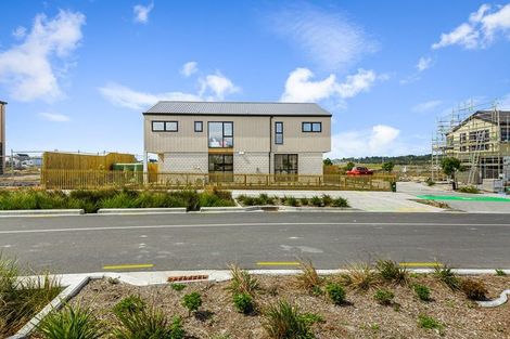 Photo of property in 200 Henwood Road, Westgate, 0814