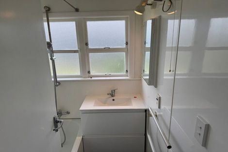 Photo of property in 3/59 Napier Road, Havelock North, 4130
