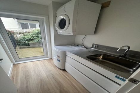 Photo of property in 239u6 Adelaide Road, Newtown, Wellington, 6021