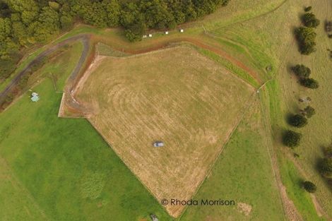 Photo of property in 1 Te Wairoa Lane, Tinopai, Matakohe, 0593