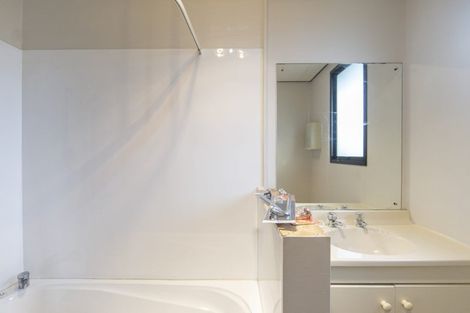 Photo of property in 57a Vardon Road, St Andrews, Hamilton, 3200