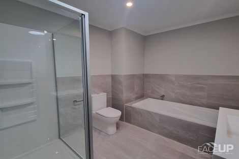 Photo of property in 2/1 Ko Roa Lane, Hobsonville, Auckland, 0616