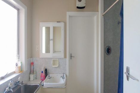 Photo of property in 1/196 Regan Street, Stratford, 4332