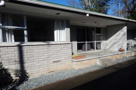 Photo of property in 4/9 Brennan Place, Hillcrest, Hamilton, 3216