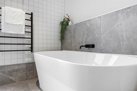 Photo of property in 13/33 Kilmore Street, Christchurch Central, Christchurch, 8013