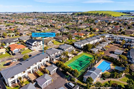 Photo of property in 34/2 Armoy Drive, East Tamaki, Auckland, 2016
