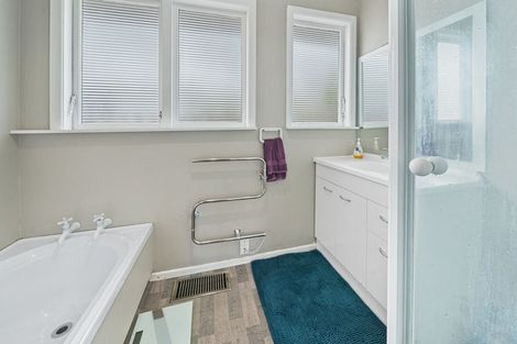 Photo of property in 10 Manutuke Street, Wainuiomata, Lower Hutt, 5014