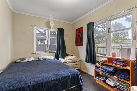 Photo of property in 25 Kirk Street, Otaki, 5512