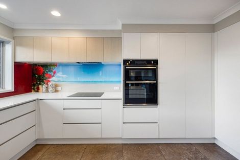 Photo of property in 72 Saint Andrews Terrace, St Andrews, Hamilton, 3200