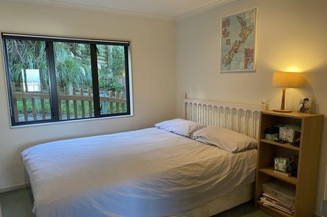 Photo of property in 33 Whaui Street, Vogeltown, Wellington, 6021