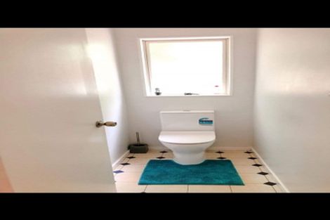 Photo of property in 8f2- Tulsa Grove, Totara Park, Upper Hutt, 5018