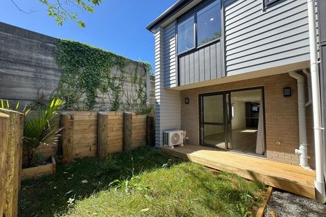 Photo of property in 50f Greenmeadows Avenue, Manurewa East, Auckland, 2102