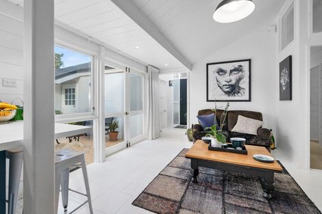 Photo of property in 64a Princes Street, Cambridge, 3434