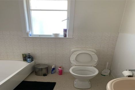 Photo of property in 12 Ruahine Street, Paraparaumu, 5032