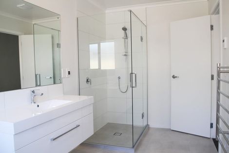 Photo of property in 44 Rochdale Drive, Churton Park, Wellington, 6037