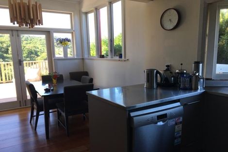 Photo of property in 50 High Street, Island Bay, Wellington, 6023