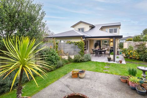 Photo of property in 8 Jellicoe Street, Greytown, 5712