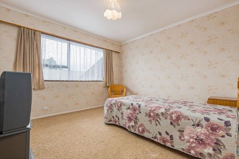 Photo of property in 14 Norfolk Crescent, Otaki Beach, Otaki, 5512