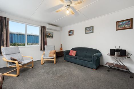 Photo of property in 12a Oroua Street, Te Puke, 3119