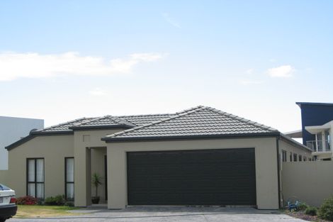 Photo of property in 7 Neptune Place, Waimairi Beach, Christchurch, 8083