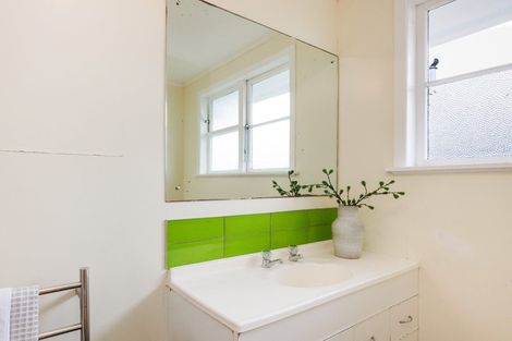 Photo of property in 28a Cambridge Street, Milson, Palmerston North, 4414
