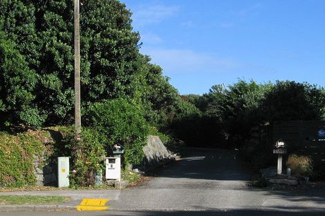 Photo of property in 4 Stonewall Grove, Waikanae Beach, Waikanae, 5036