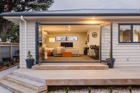 Photo of property in 7 Humber Street, Roslyn, Palmerston North, 4414