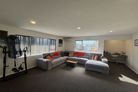 Photo of property in 52 Dunster Street, Burnside, Christchurch, 8053