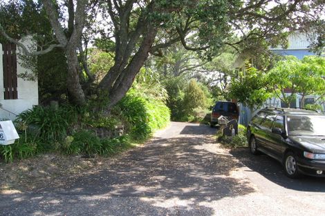 Photo of property in 8 Dalmeny Close, Murrays Bay, Auckland, 0630
