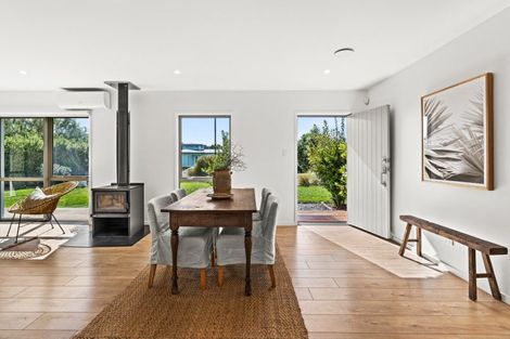 Photo of property in 14 Cape Grove, Haumoana, 4180