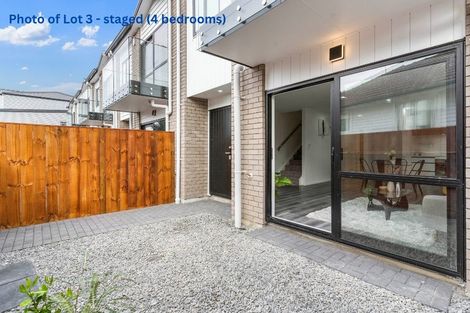 Photo of property in 7 Gladfield Lane, Te Atatu Peninsula, Auckland, 0610