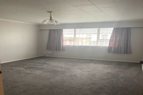 Photo of property in 30f2- Whitley Avenue, Ebdentown, Upper Hutt, 5018