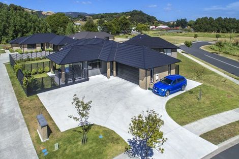 Photo of property in 31 Merrimana Drive, Thames, 3500