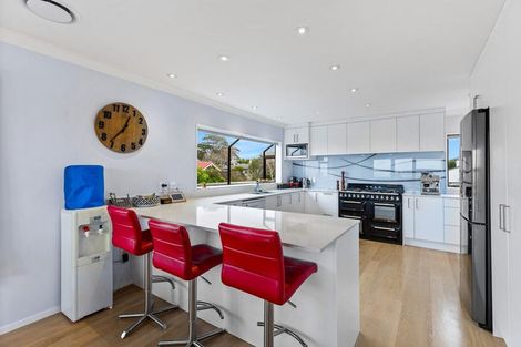 Photo of property in 8 Limeburners Close, Hobsonville, Auckland, 0618