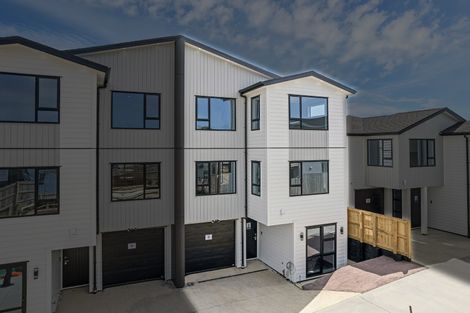 Photo of property in 26b Russell Road, Manurewa, Auckland, 2102