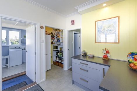 Photo of property in 27 Hannan Street, Levin, 5510