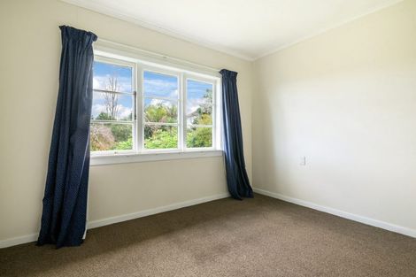 Photo of property in 518 Glenfield Road, Bayview, Auckland, 0629